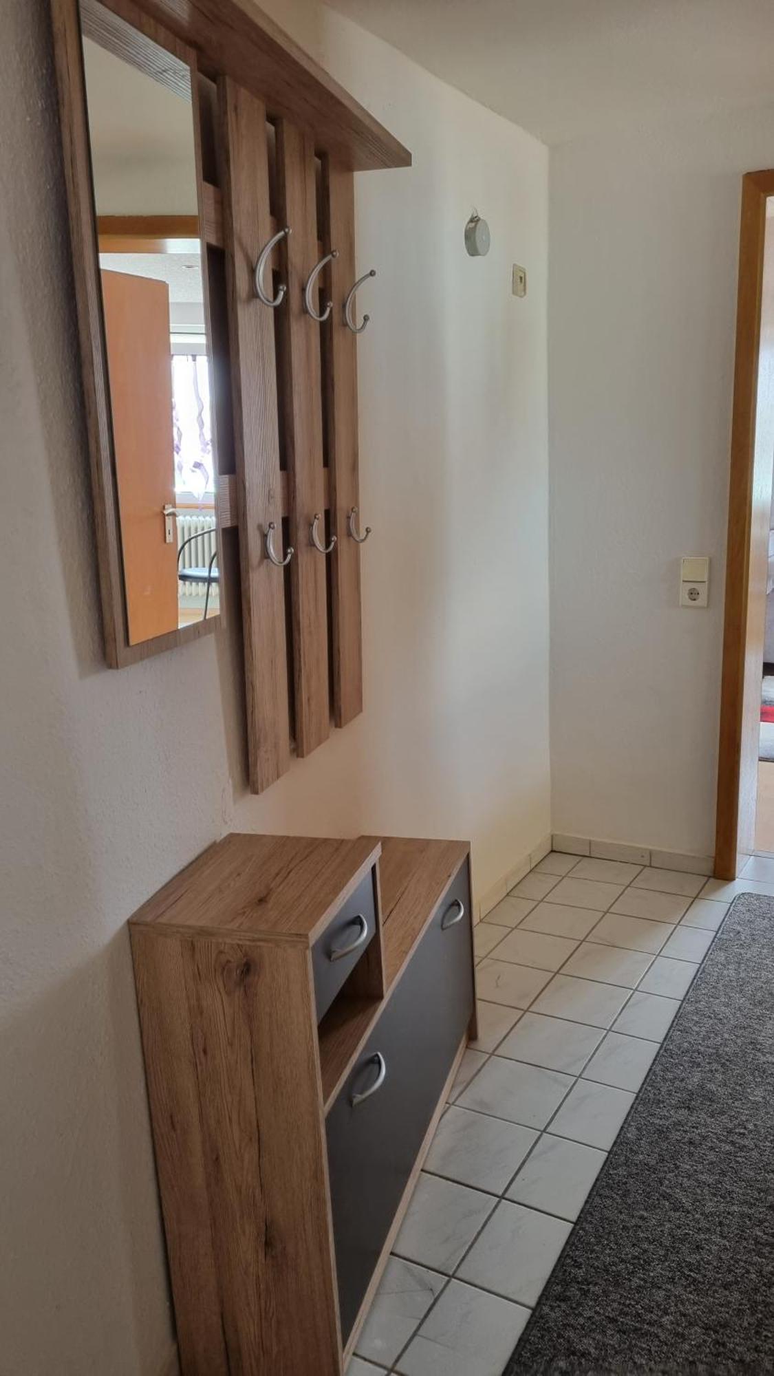 Schoene 2-Zimmer Ferienwohnung โลฟฟิงเกน ภายนอก รูปภาพ